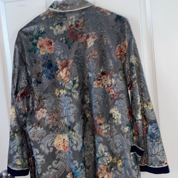 Zara Kimono size Small. In excellent condition. - Picture 3 of 5